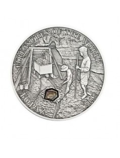 Palau 2012 5 $ Treasures of the World - TOPAZ 25 g Silver Coin with Gemstone